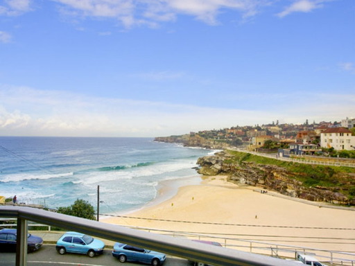 3/1 Pacific Avenue, Tamarama Sold by Goodyer Real Estate - image 1