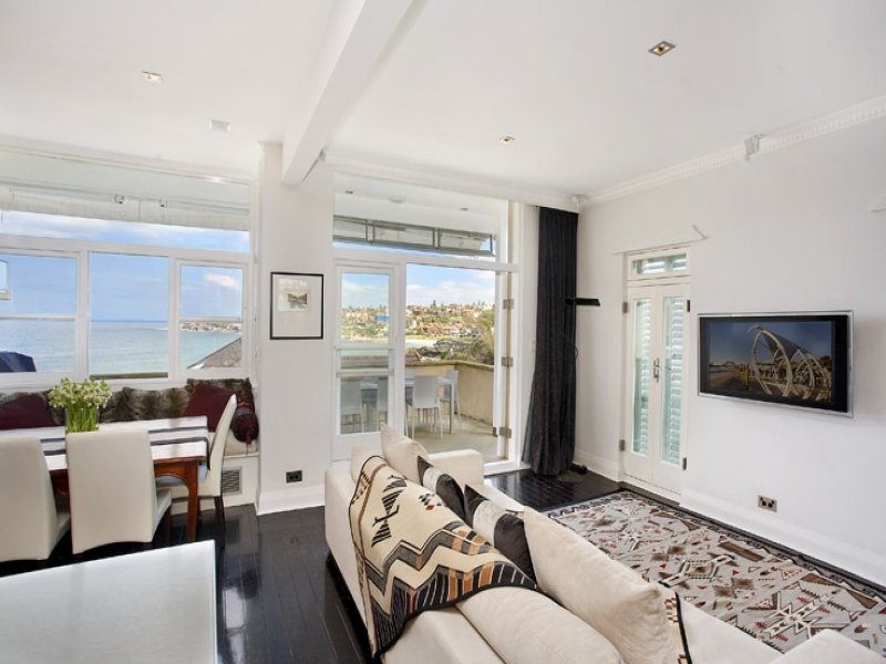 Photo #1: 1/1 Kenneth Street, Tamarama - Sold by Goodyer Real Estate
