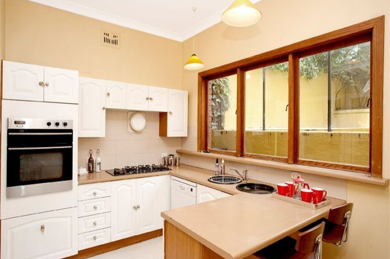 Photo #8: 7 Gardyne Street, Bronte - Sold by Goodyer Real Estate