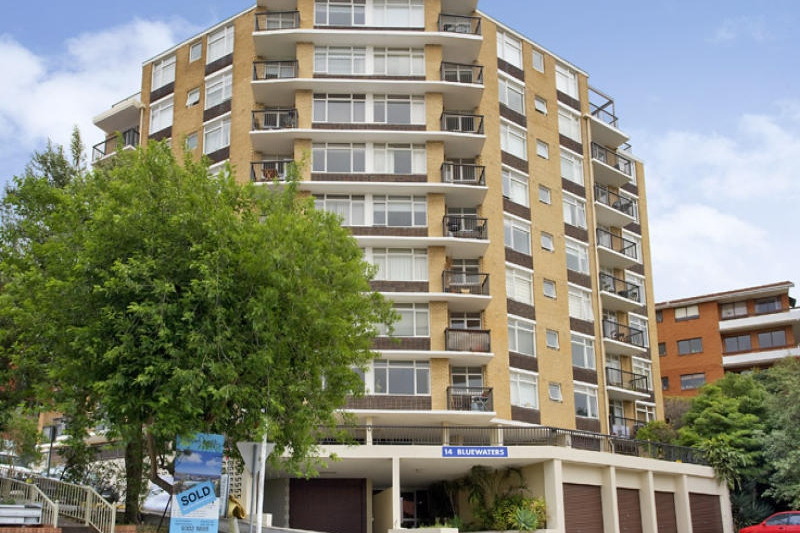 Photo #5: 12/14 Edward Street, Bondi Beach - Sold by Goodyer Real Estate
