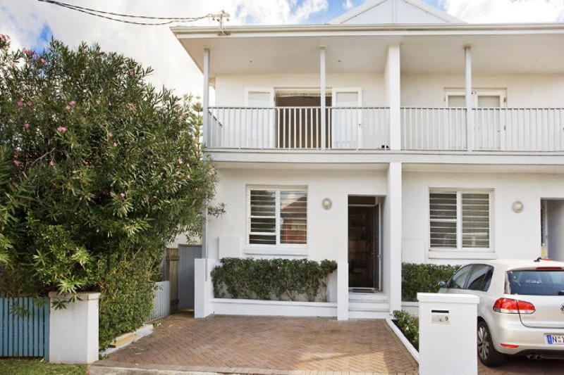 Photo #4: 9 Illawong Avenue, Tamarama - Sold by Goodyer Real Estate