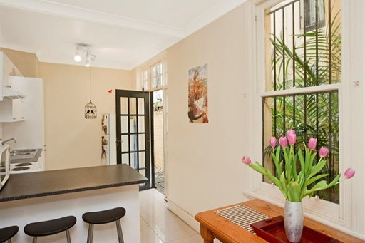 10 Regent Street, Paddington Sold by Goodyer Real Estate - image 2