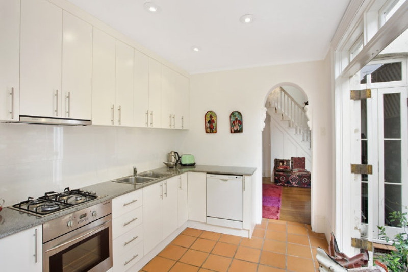 Photo #4: 28 Ruthven Street, Bondi Junction - Sold by Goodyer Real Estate