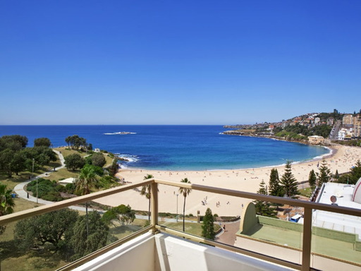 18/120 Beach Street, Coogee Sold by Goodyer Real Estate - image 1