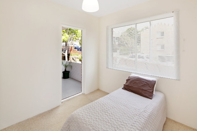 Photo #4: 4/25 Pine Street, Randwick - Sold by Goodyer Real Estate