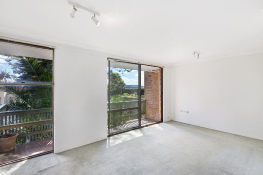 6 Collins Avenue, Rose Bay Sold by Goodyer Real Estate - image 2