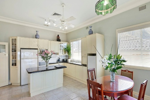 6 St Thomas Street, Bronte Sold by Goodyer Real Estate - image 4