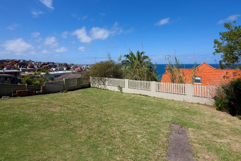 Photo #3: 6 St Thomas Street, Bronte - Sold by Goodyer Real Estate