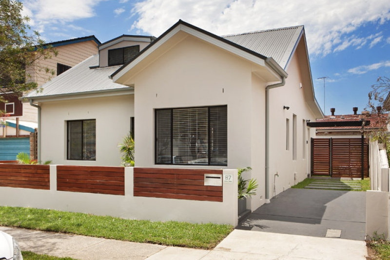 Photo #2: 87 Beach Road, Bondi Beach - Sold by Goodyer Real Estate