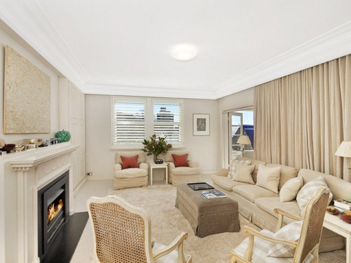 3/3 Eastbourne Road, Darling Point Sold by Goodyer Real Estate - image 1