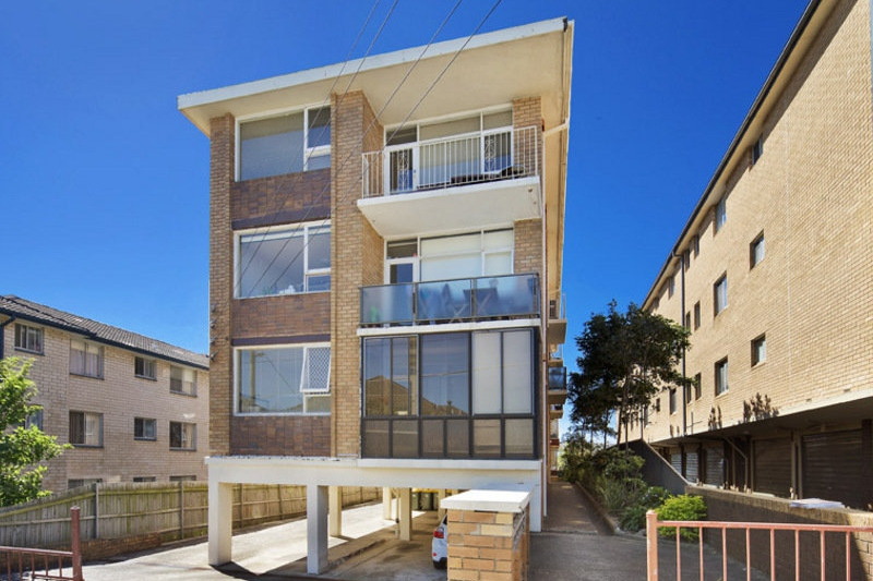 Photo #2: 7/18 Melrose Parade, Clovelly - Sold by Goodyer Real Estate