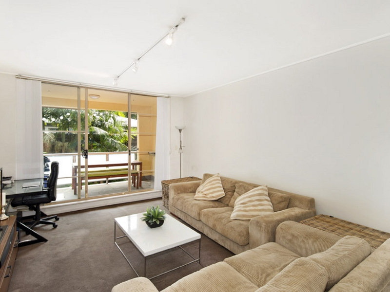 Photo #1: 25/228 Moore Park Road, Paddington - Sold by Goodyer Real Estate