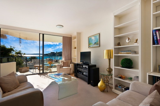 4/8 Marathon Road, Darling Point Sold by Goodyer Real Estate - image 1