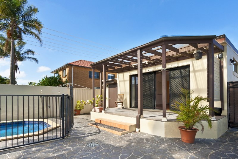 Photo #2: 61  Maloney Street, Mascot - Sold by Goodyer Real Estate