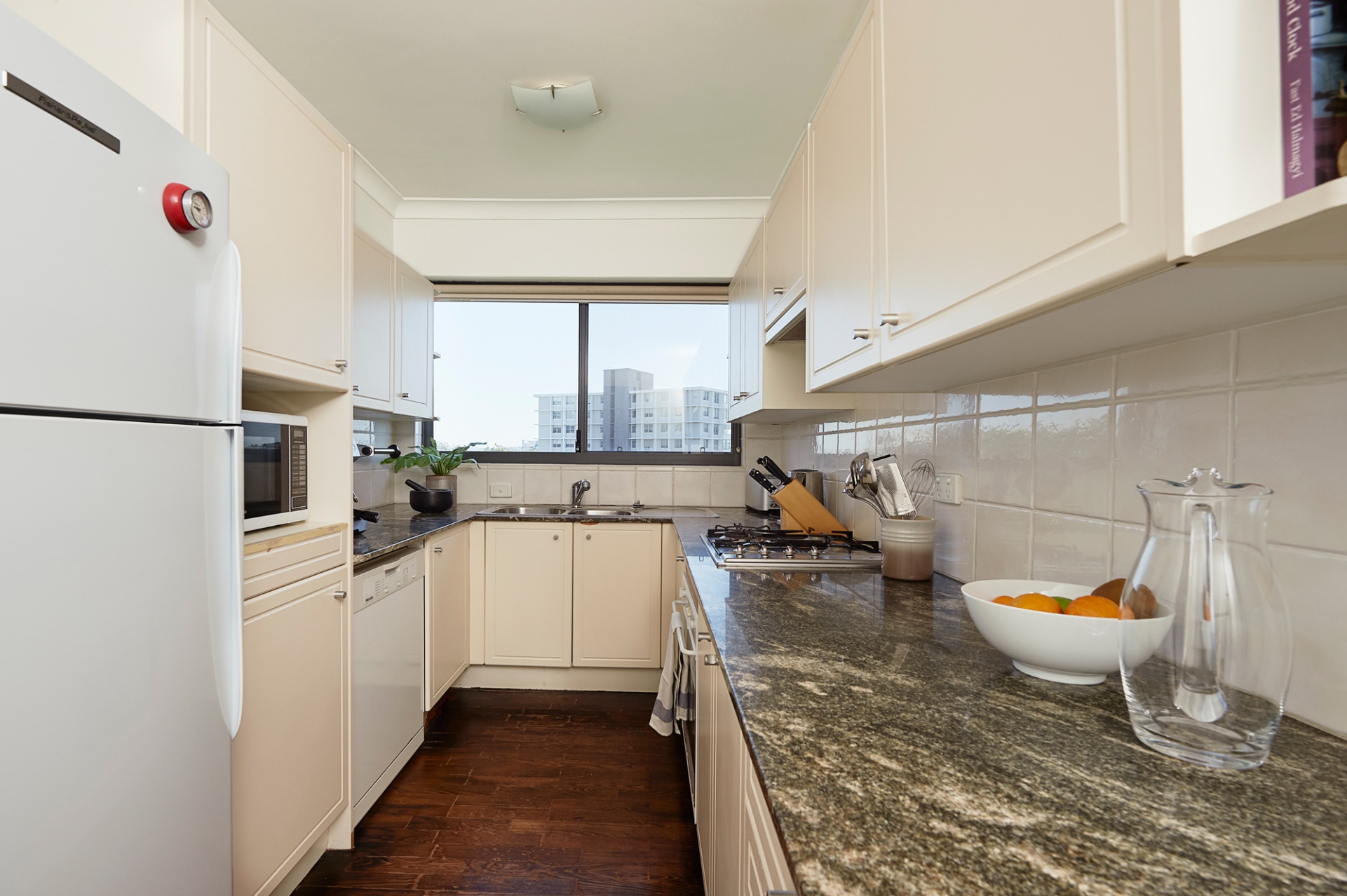 Photo #5: 24/14 Wilga Street, Bondi Beach - Sold by Goodyer Real Estate
