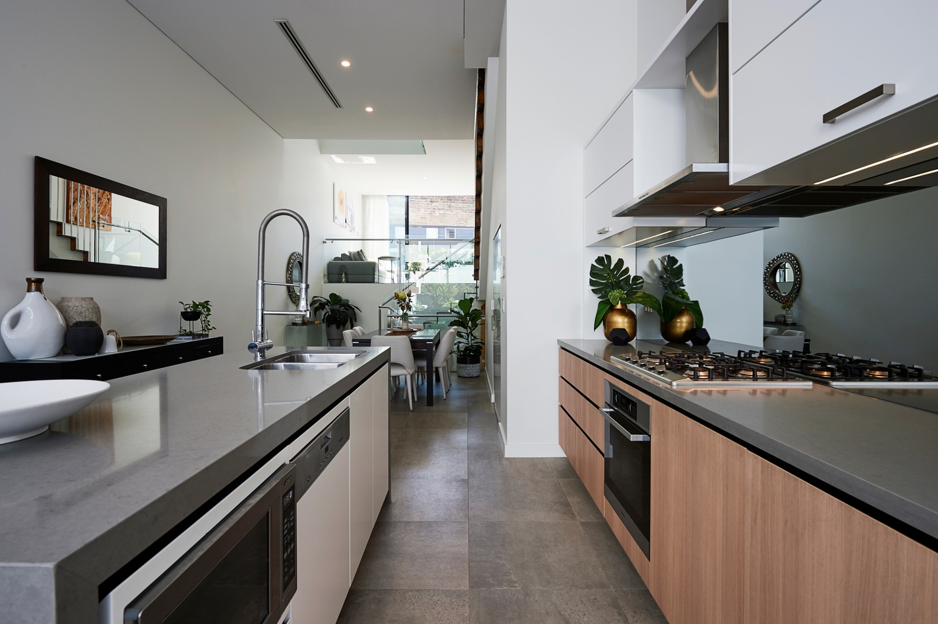 5/8-10 Brennan Street, Alexandria Sold by Goodyer Real Estate - image 1