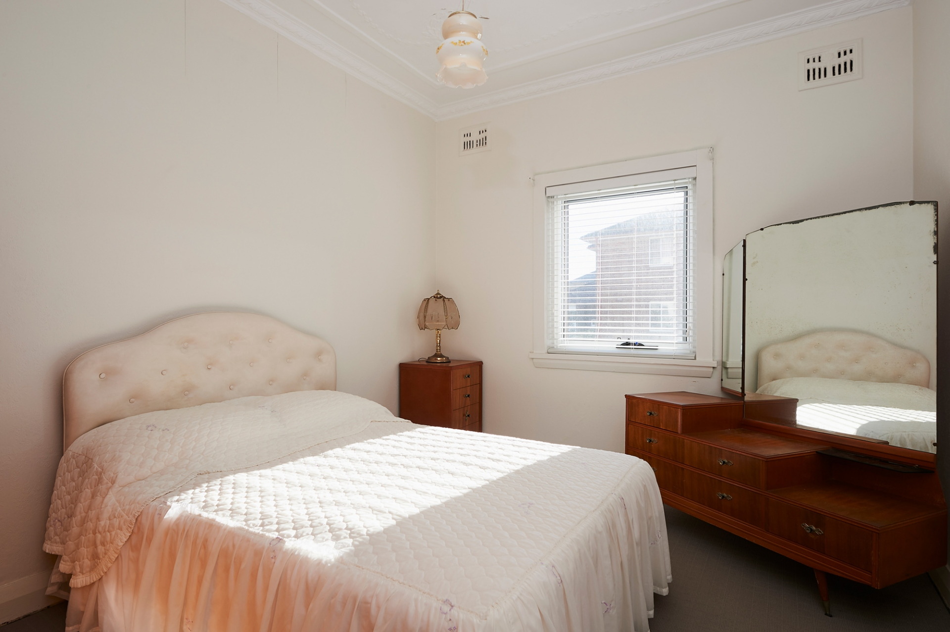 4/17 Ramsgate Avenue, Bondi Beach Sold by Goodyer Real Estate - image 1