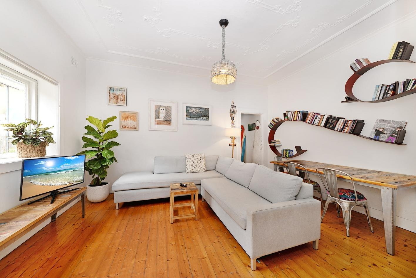 Photo #1: Bronte - Leased by Goodyer Real Estate