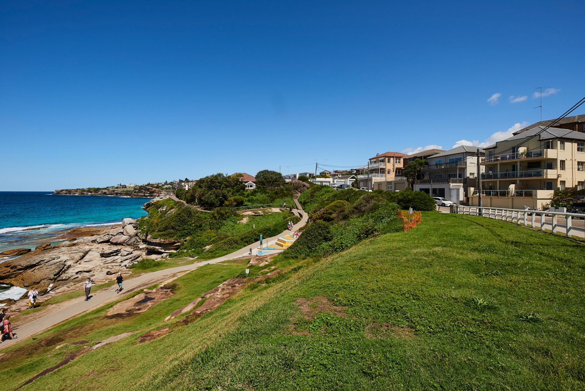Photo #3: 8/17 Gaerloch Avenue, Tamarama - Sold by Goodyer Real Estate