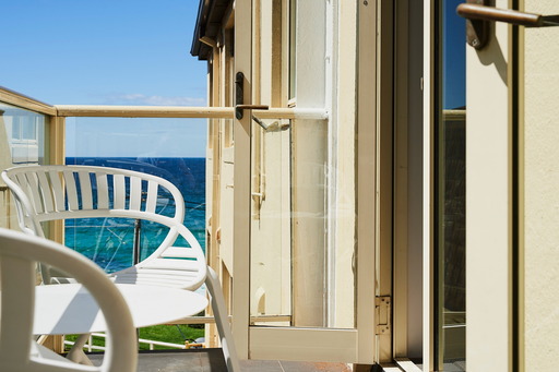 8/17 Gaerloch Avenue, Tamarama Sold by Goodyer Real Estate - image 4