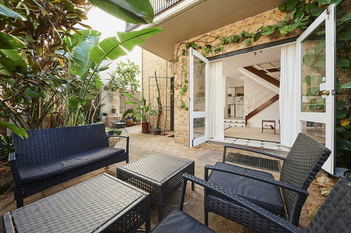 Surry Hills Leased by Goodyer Real Estate - image 1