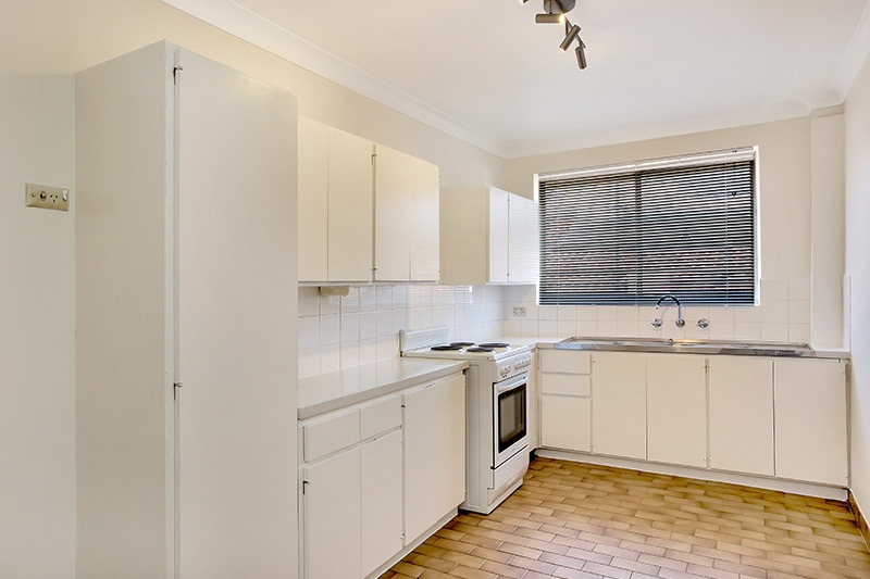 Photo #4: Bondi Beach - Leased by Goodyer Real Estate