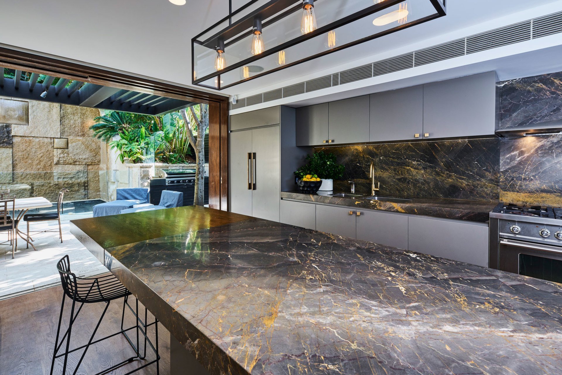 Photo #5: 4 Wolaroi Crescent, Tamarama - Sold by Goodyer Real Estate