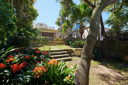 3 Andrews Avenue, Bondi Sold by Goodyer Real Estate - image 1