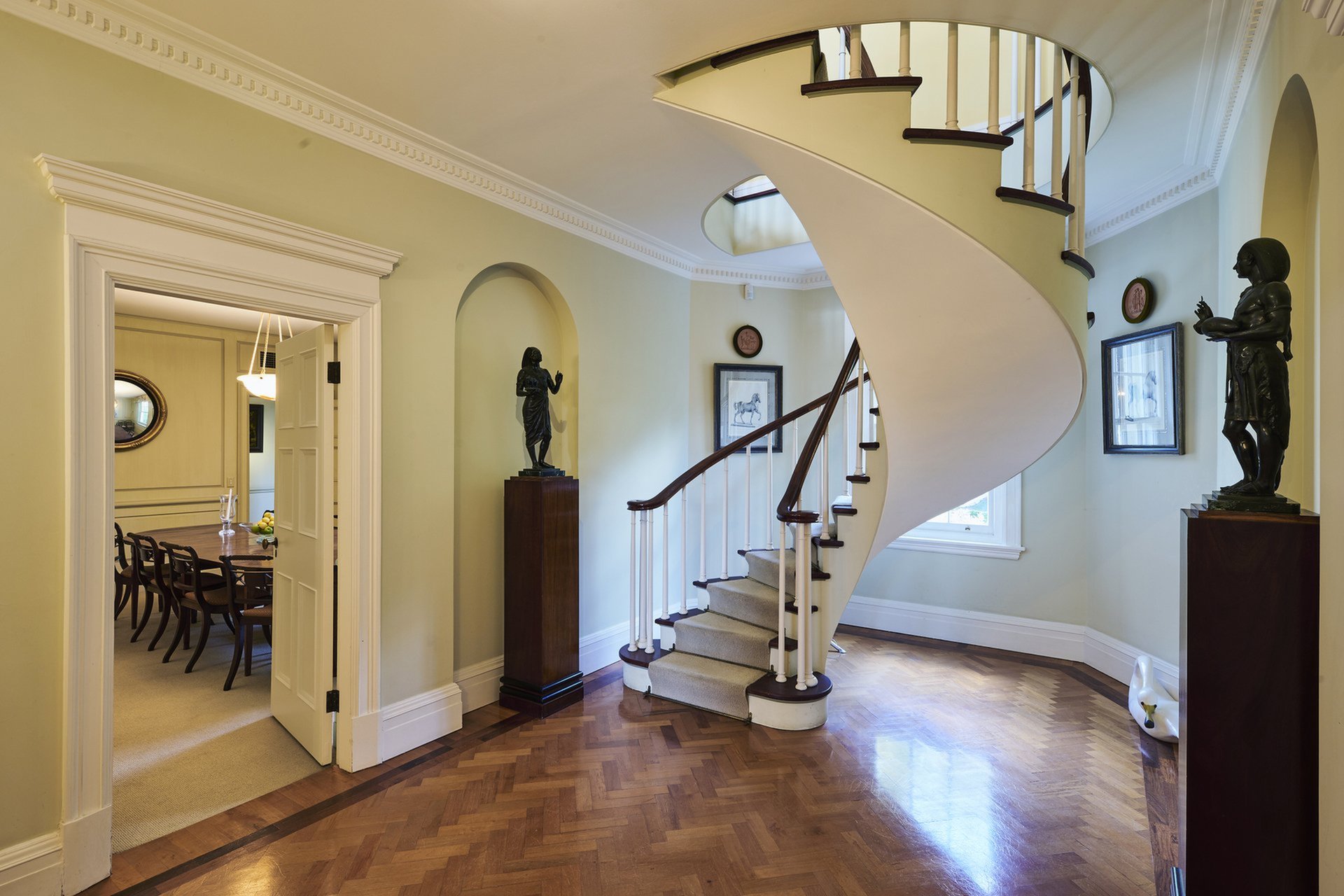 Photo #7: 3/1 Rosemont Avenue, Woollahra - Sold by Goodyer Real Estate