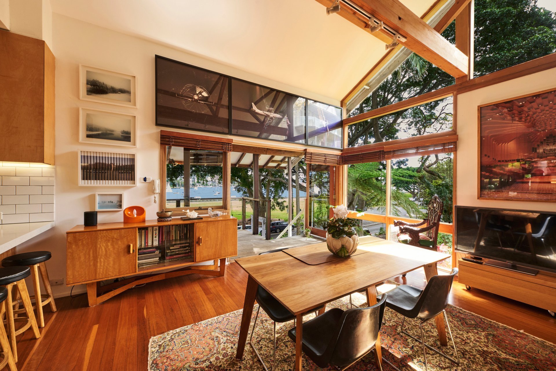 Photo #5: 63 New Beach Road, Darling Point - Sold by Goodyer Real Estate
