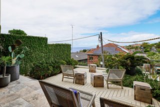 2/17 Wonderland Avenue, Tamarama Sold by Goodyer Real Estate - image 2