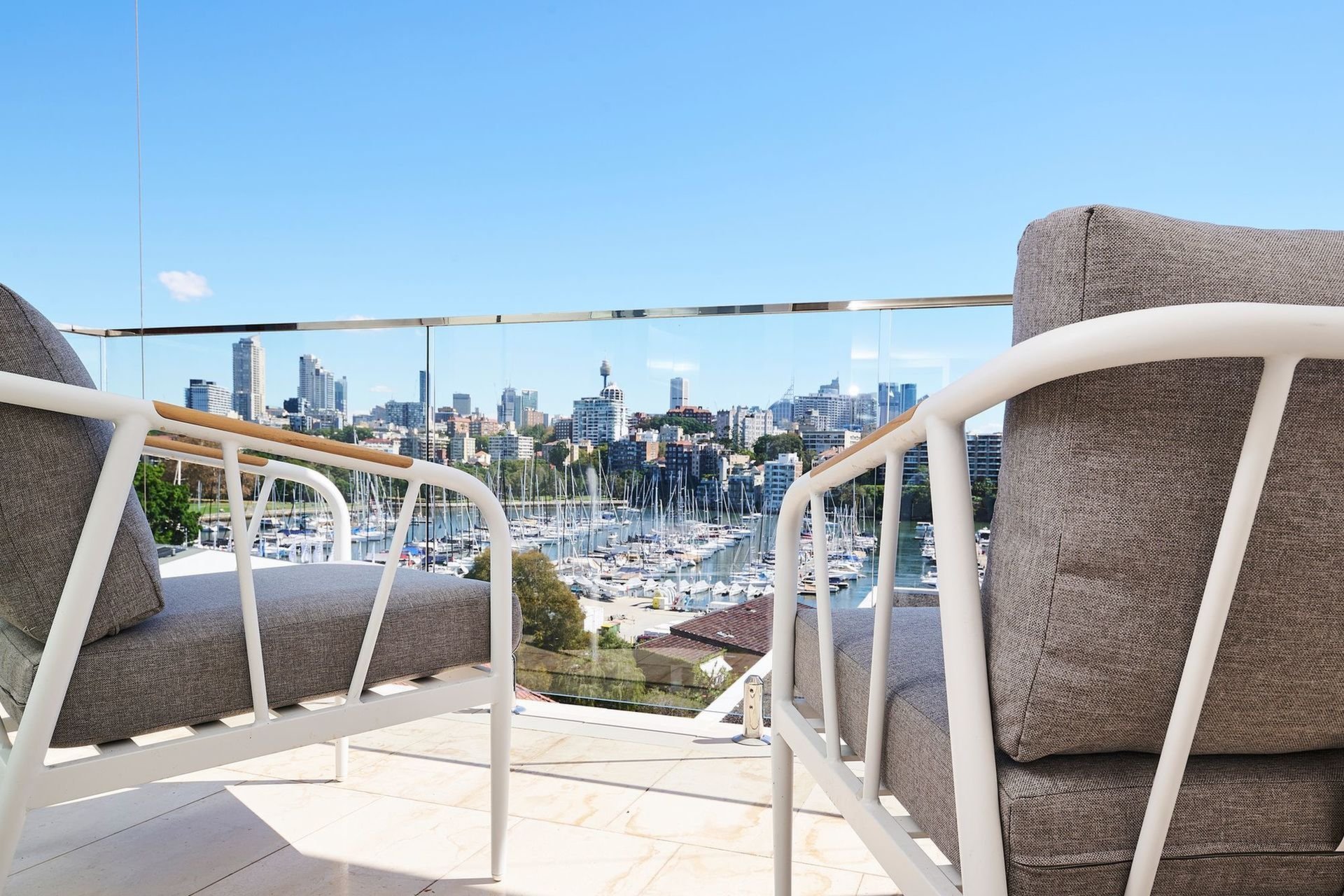 Photo #5: 21/2 Annandale Street, Darling Point - Sold by Goodyer Real Estate