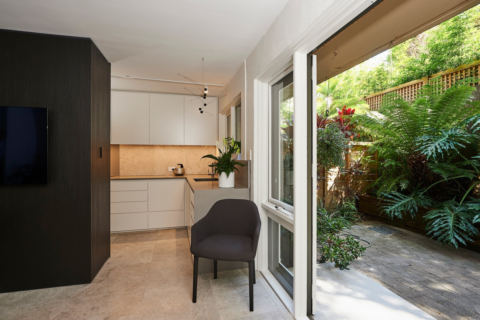 Photo #3: Surry Hills - Leased by Goodyer Real Estate