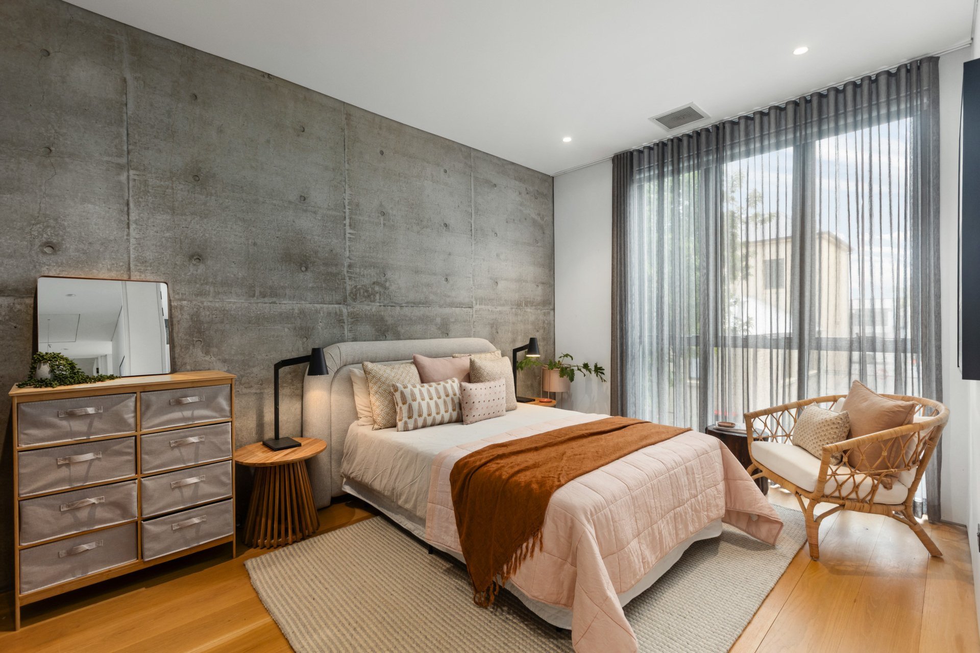 Photo #7: 33B Bruce Street, Rozelle - Sold by Goodyer Real Estate